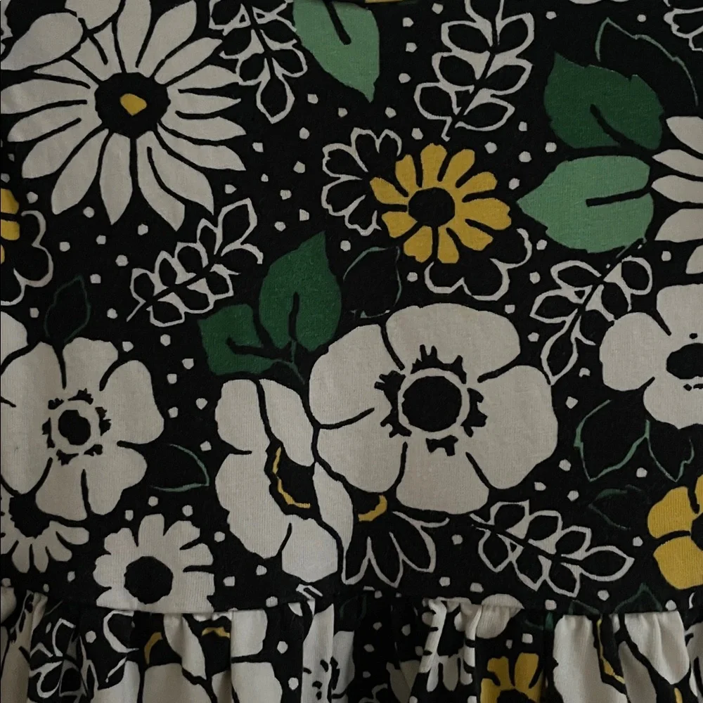 HANNA ANDERSSON Ruffle Sleeve Skater Dress in Black Floral Twirl Size 130 US 8